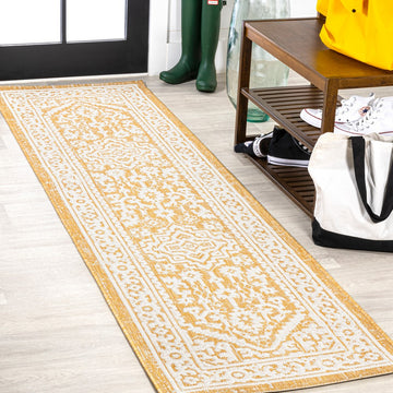 Sinjuri Medallion Textured Weave Indoor/outdoor Runner Rug